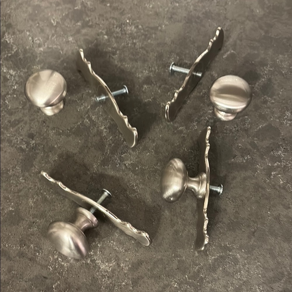 Elegant Brushed Nickel Cabinet/Drawer Pull Knobs With Backplate